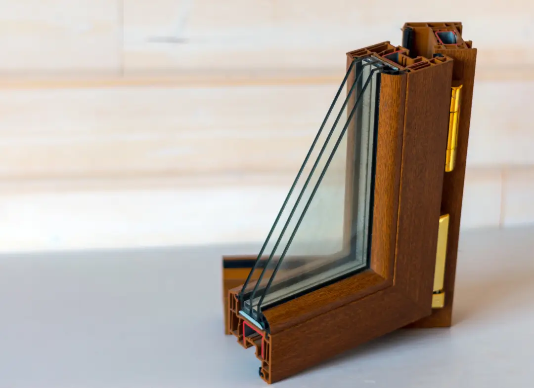 Installation de fenêtre en bois sur mesure Saint-Julien-de-Concelles